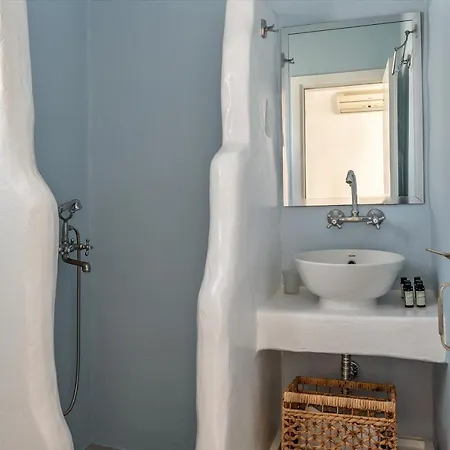 Ninemia Tinos Superior 202